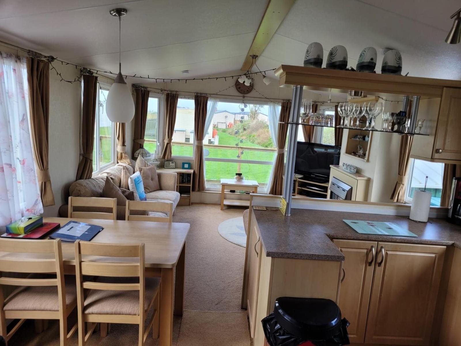 Cosy Caravan Sunbeach *